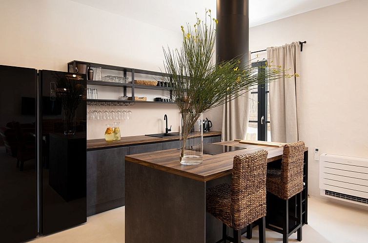 Vakantiehuis Perfektes Ferienhaus in Bale mit Privatem Pool