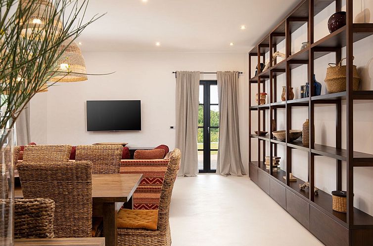 Vakantiehuis Perfektes Ferienhaus in Bale mit Privatem Pool