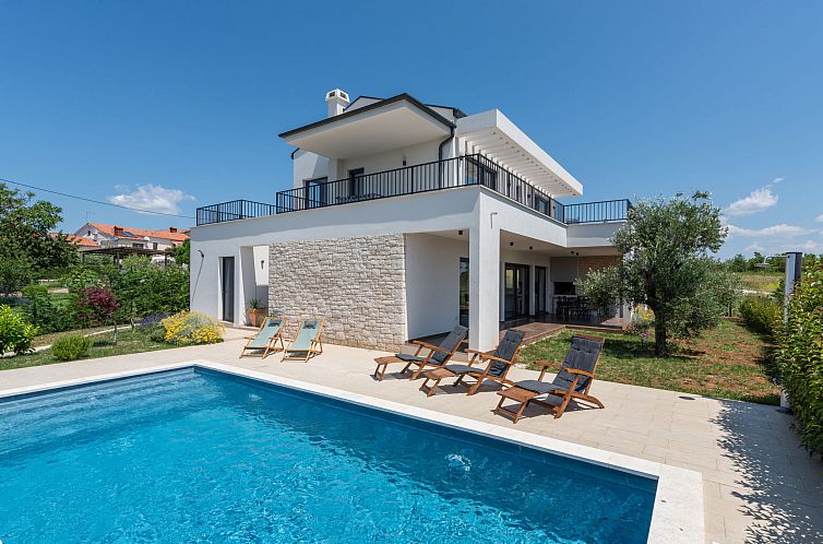 Vakantiehuis Villa Tola