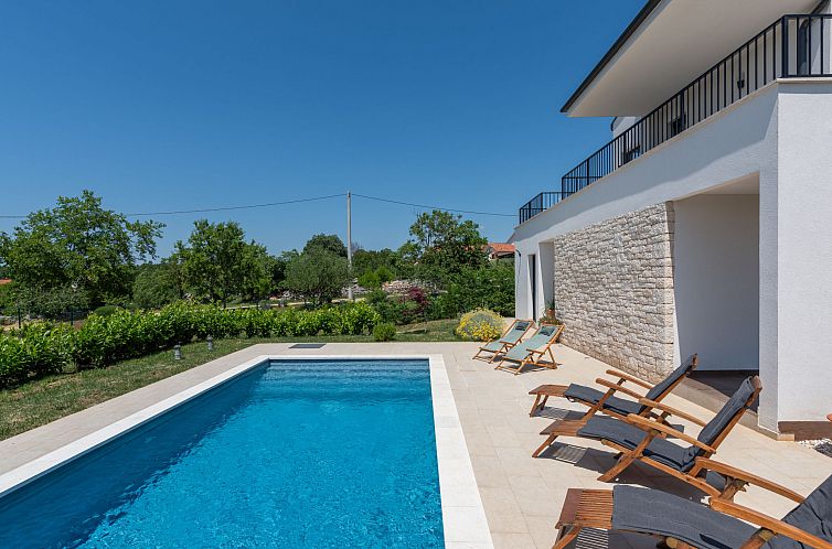 Vakantiehuis Villa Tola