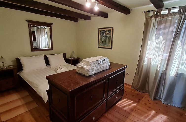 Vakantiehuis Ruhiggelegene Villa mit eigenem Tennisplatz und