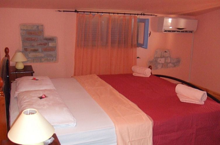 Vakantiehuis Ruhiggelegene Villa mit eigenem Tennisplatz und