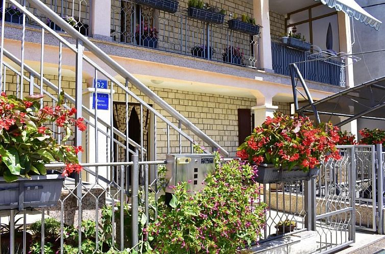 Appartement in Murine mit Großer Terrasse