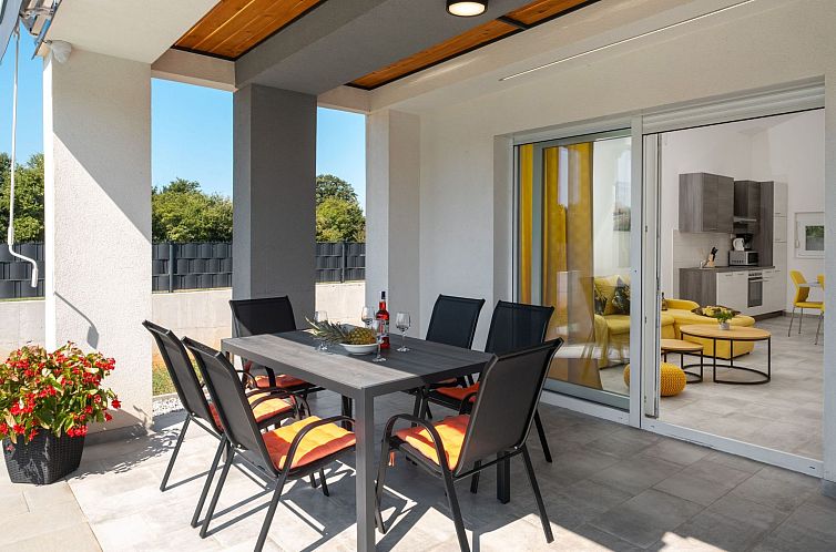 Vakantiehuis Villa mit privatem Pool in einer ruhigen Gegend