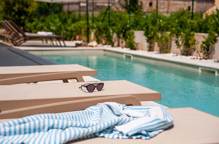 Vakantiehuis Echo villa, Istra, Pool Jacuzzi, BBQ, Haustierf