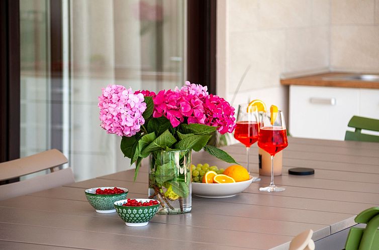 Vakantiehuis Echo villa, Istra, Pool Jacuzzi, BBQ, Haustierf