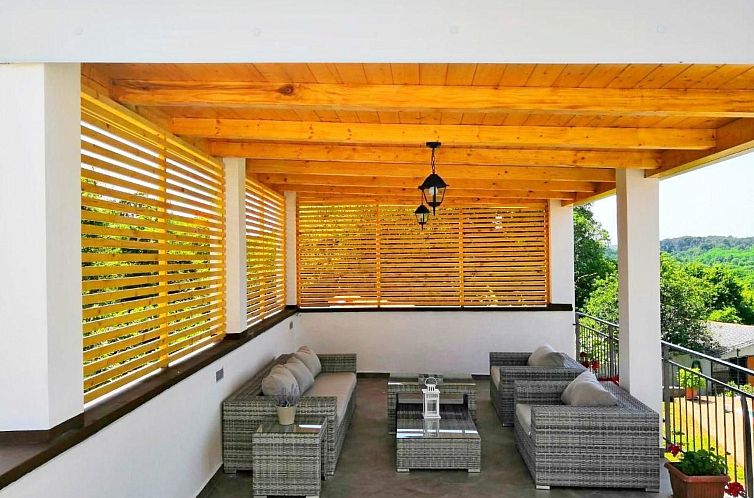 Vakantiehuis im Dorf Kujići