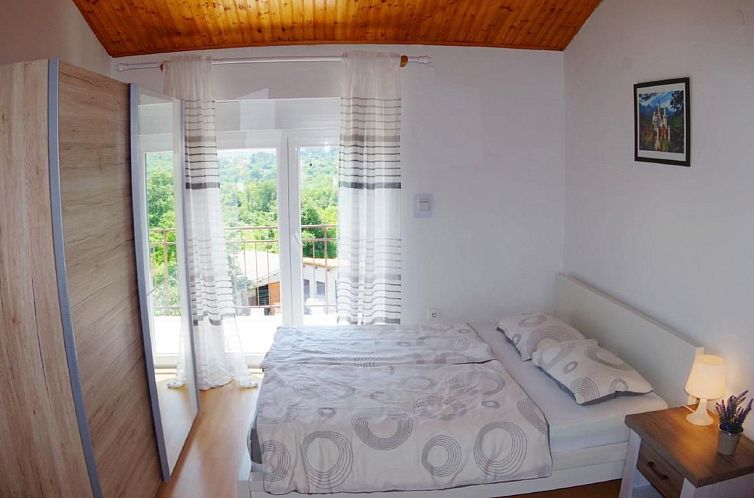 Vakantiehuis im Dorf Kujići