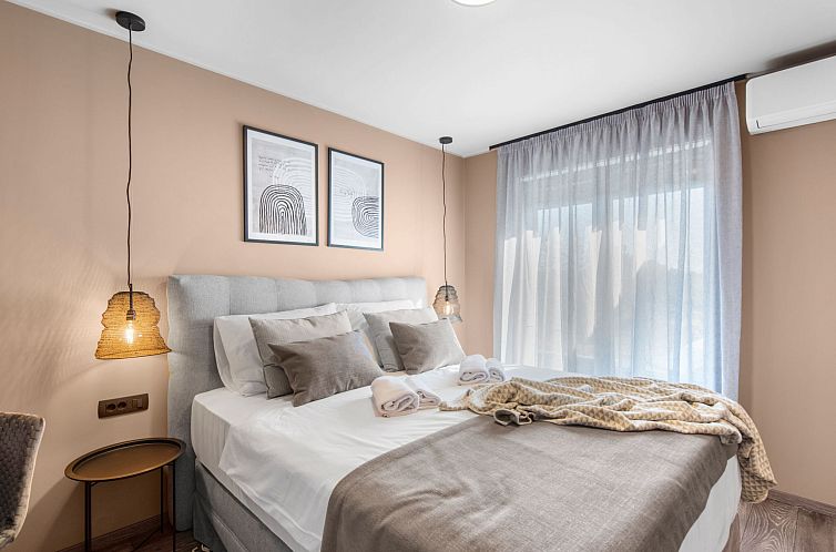 Appartement Quercus Village APP 11 mit jacuzzi