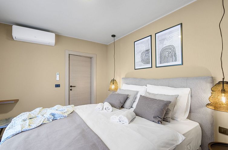 Appartement Villa Querchus Apartment 9 with private Pool