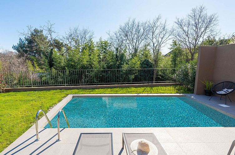 Appartement Villa Querchus Apartment 9 with private Pool