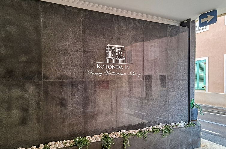 Appartement Aparthotel Rotonda Inn
