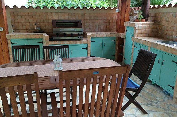 Vakantiehuis Komplette Villa mit zwei Appartements