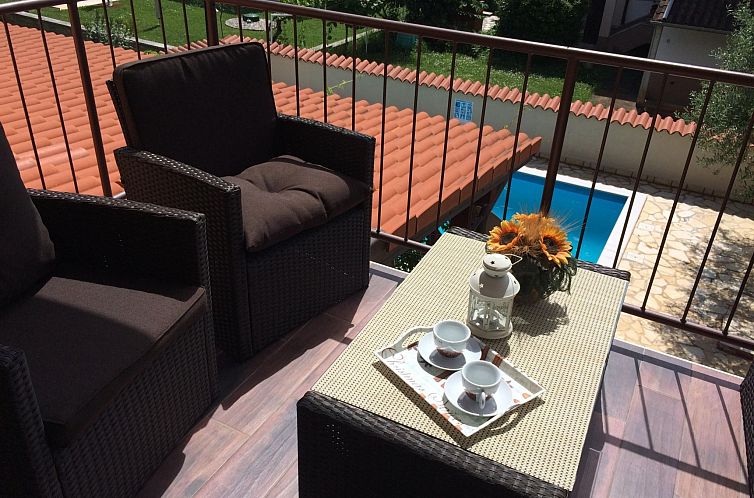 Vakantiehuis Komplette Villa mit zwei Appartements