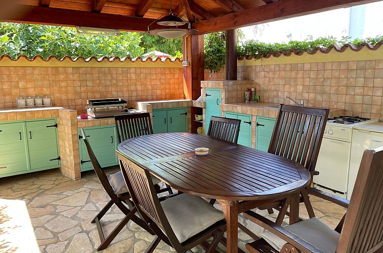 Vakantiehuis Komplette Villa mit zwei Appartements
