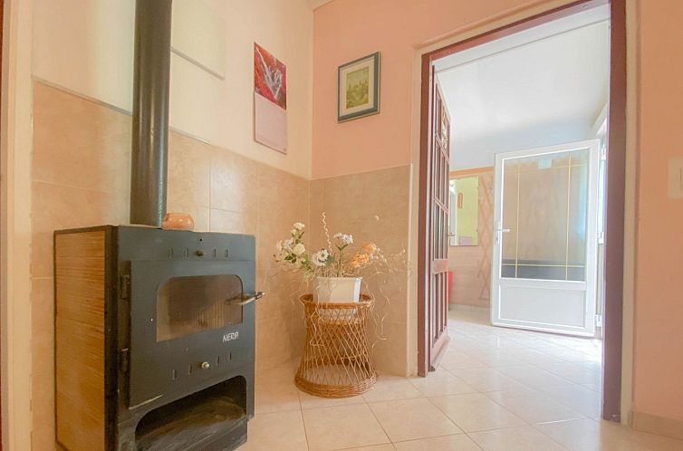 Appartement Pjero mit schöner Terrasse