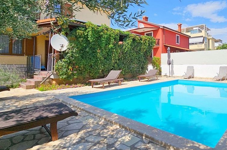 Unterkunft 10116749 - Ferienhaus Istrien - Vakantiehuis Ferienvilla "Casa Morena"