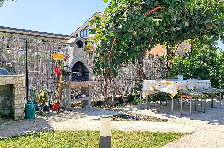 Appartement Wohnung für bis zu 6 Personen mit Schwimmbad
