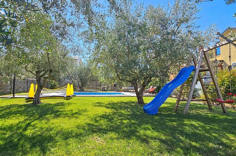 Appartement Wohnung für bis zu 6 Personen mit Schwimmbad