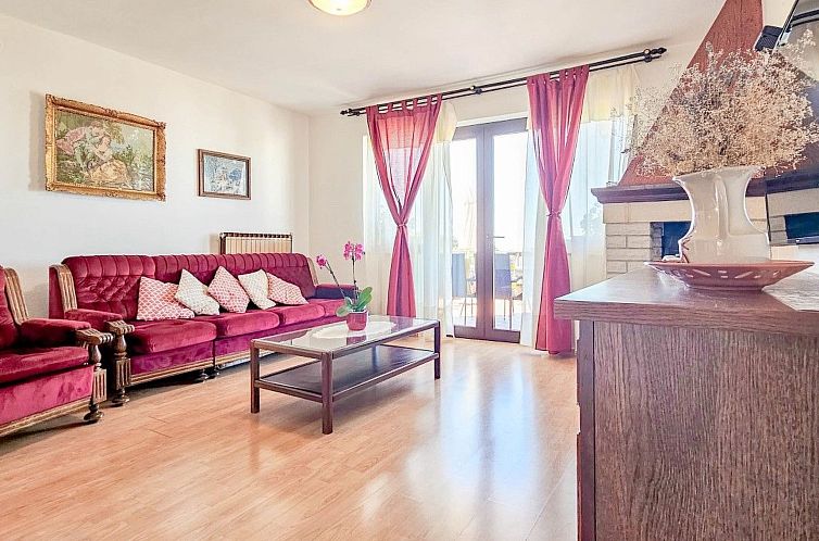 Appartement Wohnung für bis zu 6 Personen mit Schwimmbad