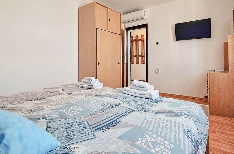 Appartement Wohnung für bis zu 6 Personen mit Schwimmbad