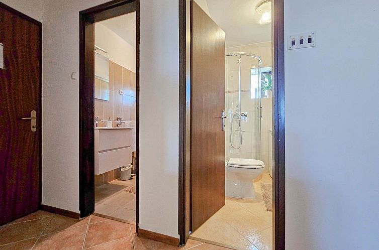 Appartement Wohnung für bis zu 6 Personen mit Schwimmbad