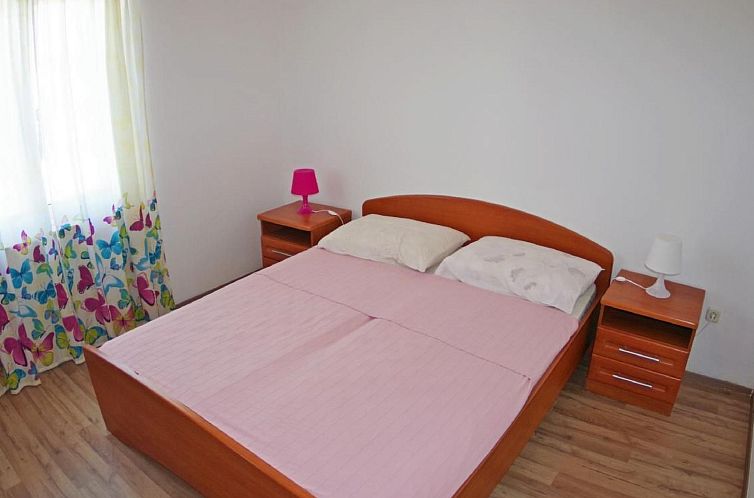 Appartement Wohnung in Rakalj mit Parkplatz und Poolblick