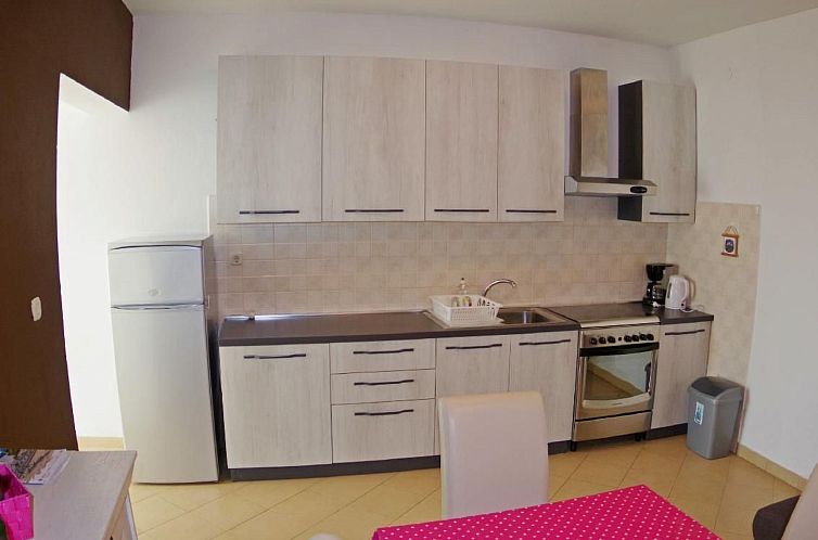 Appartement Wohnung in Rakalj mit Parkplatz und Poolblick