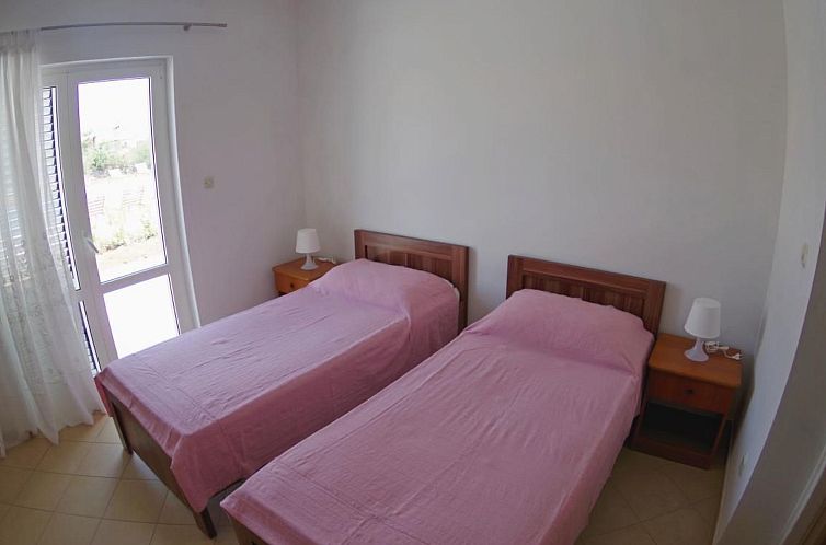 Appartement Wohnung in Rakalj mit Parkplatz und Poolblick