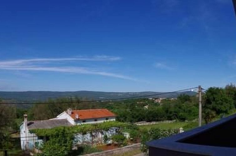 Appartement in Rakalj mit privatem Parkplatz