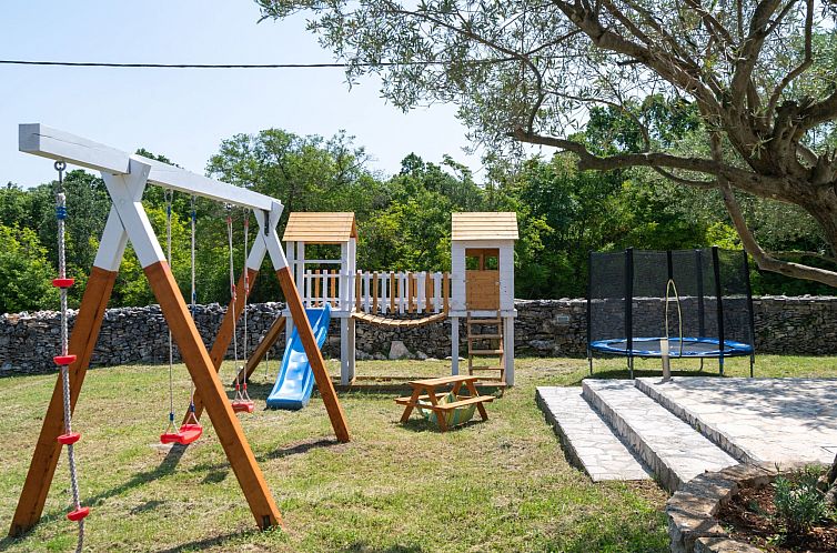 Vakantiehuis Villa mit privatem Pool und großem Garten