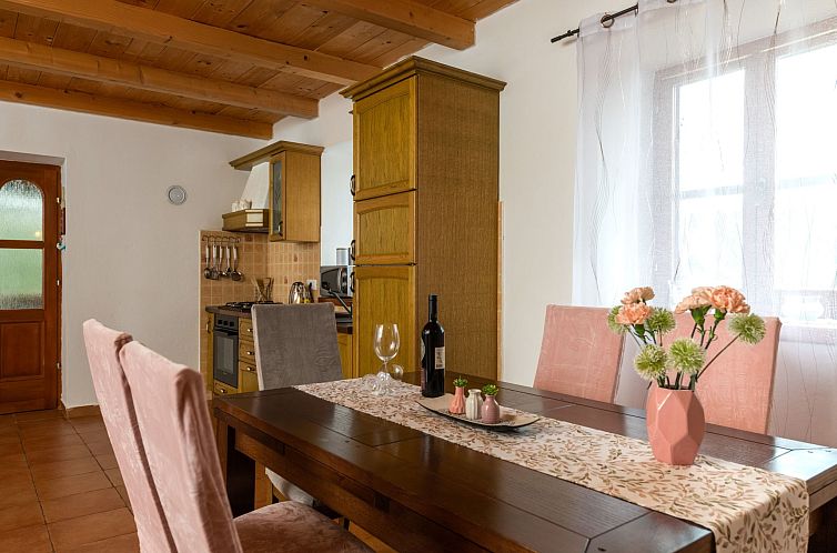 Vakantiehuis Villa mit privatem Pool und großem Garten