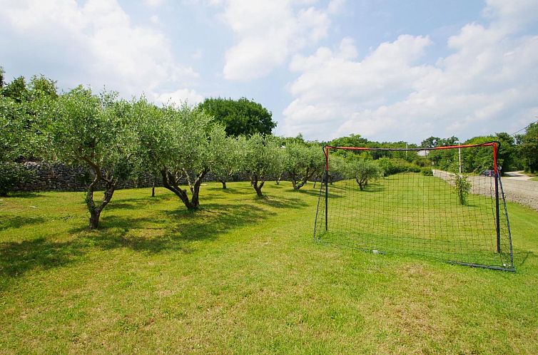 Appartement Wohnung in Rakalj mit privatem Parkplatz
