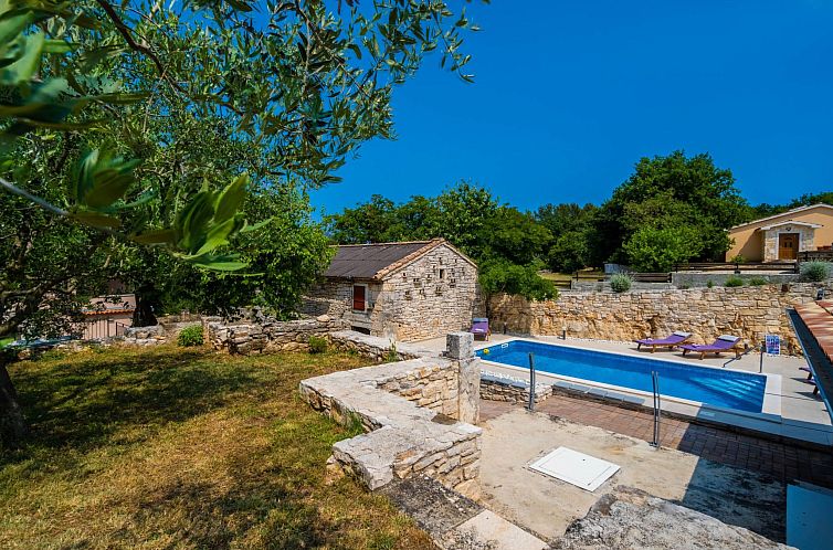 Vakantiehuis Luxuriöse Villa auf großem Privatgrundstück