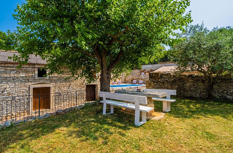 Vakantiehuis Luxuriöse Villa auf großem Privatgrundstück