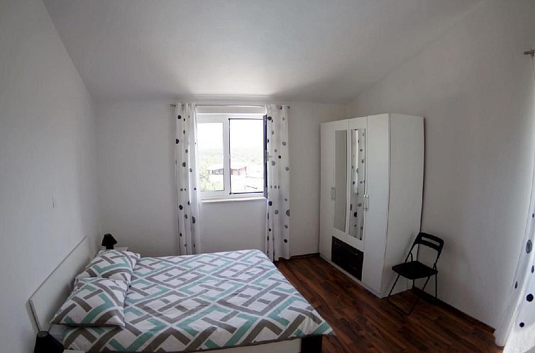 Appartement in Rakalj mit Grill, Garten und Terrasse