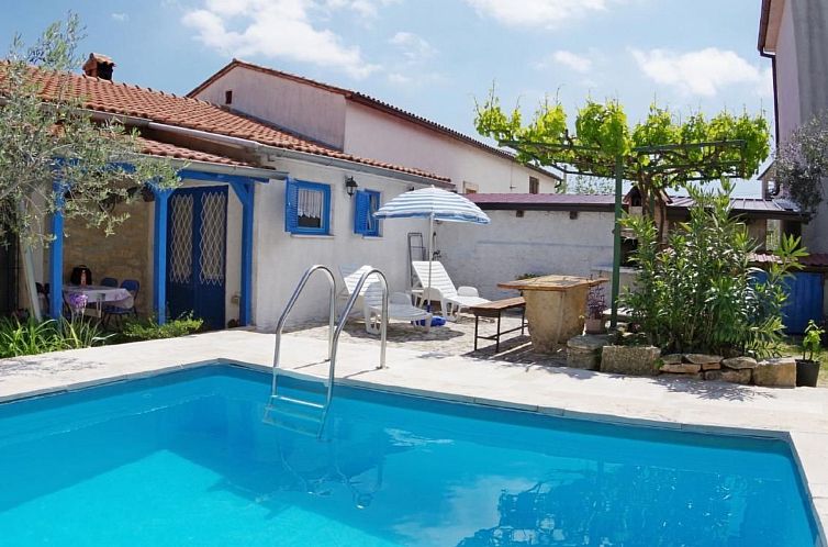 Vakantiehuis mit privatem Schwimmbad