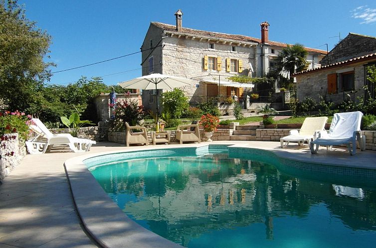 Unterkunft 10116929 - Ferienhaus Istrien - Vakantiehuis Villa 'Vickovi' mit Gemeinschaftspool