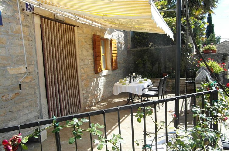 Vakantiehuis Villa 'Vickovi' mit Gemeinschaftspool