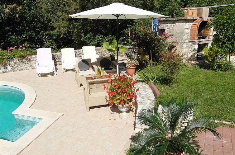 Vakantiehuis "Vickovi" mit Gemeinschaftspool