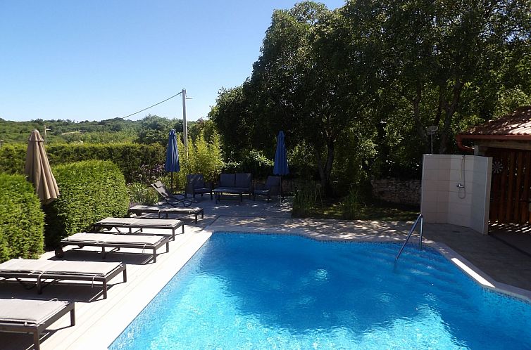 Vakantiehuis Villa Krase mit Pool