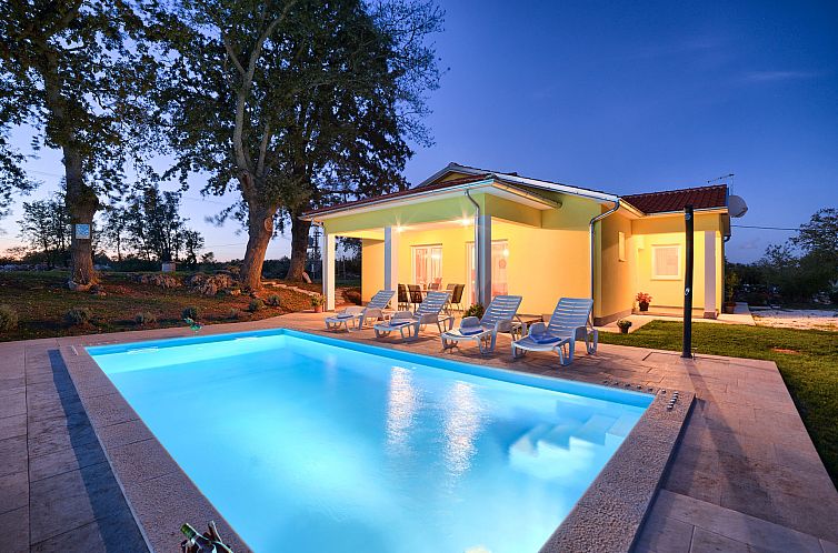 Unterkunft 10117151 - Ferienhaus Istrien - Vakantiehuis Villa Paradiso
