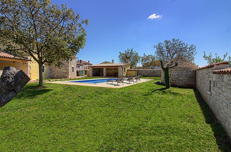 Unterkunft 10117152 - Ferienhaus Istrien - Vakantiehuis Villa Orbanici