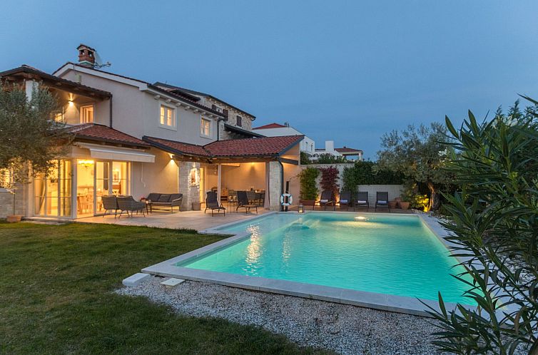 Vakantiehuis Villa Nar