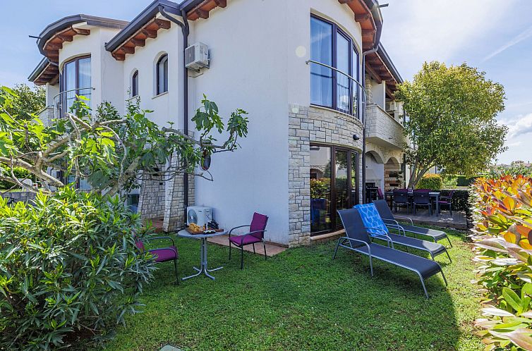 Unterkunft 10117910 - Ferienhaus Istrien - Vakantiehuis Dlan