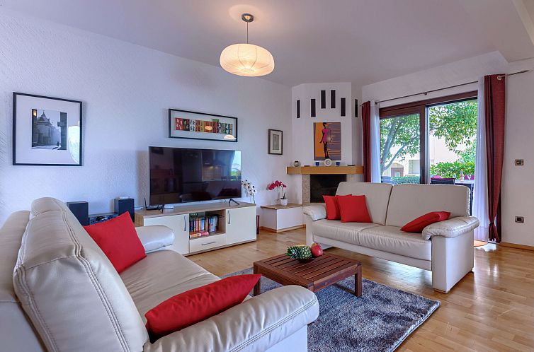 Vakantiehuis Dlan