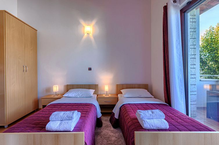 Vakantiehuis Dlan