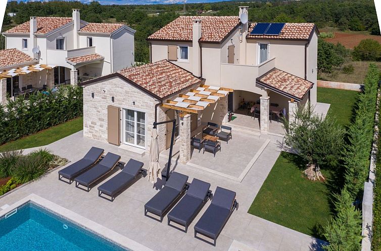 Vakantiehuis Schönes Haus in Tar mit privatem Pool