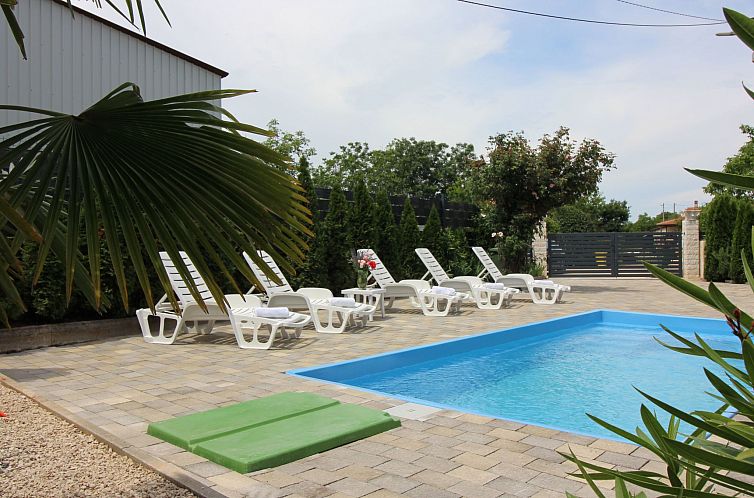 Vakantiehuis Villa Bianca mit Pool nah am Lanterna Resort