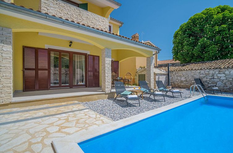 Vakantiehuis Chiara in Rogivici